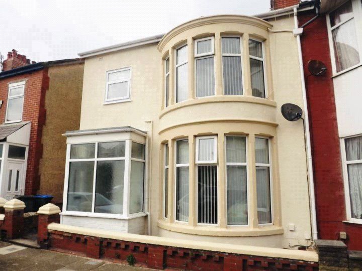 2 bed flat for sale in Northfield Avenue, Blackpool, Lancashire FY1