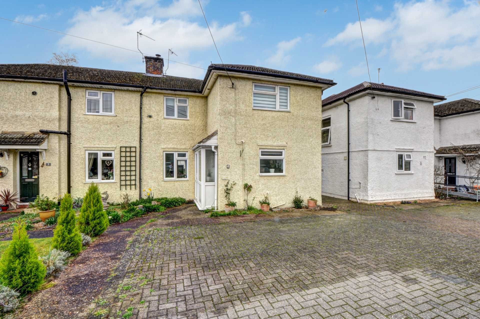 3 bed semidetached house for sale in Longwick Road, Princes Risborough