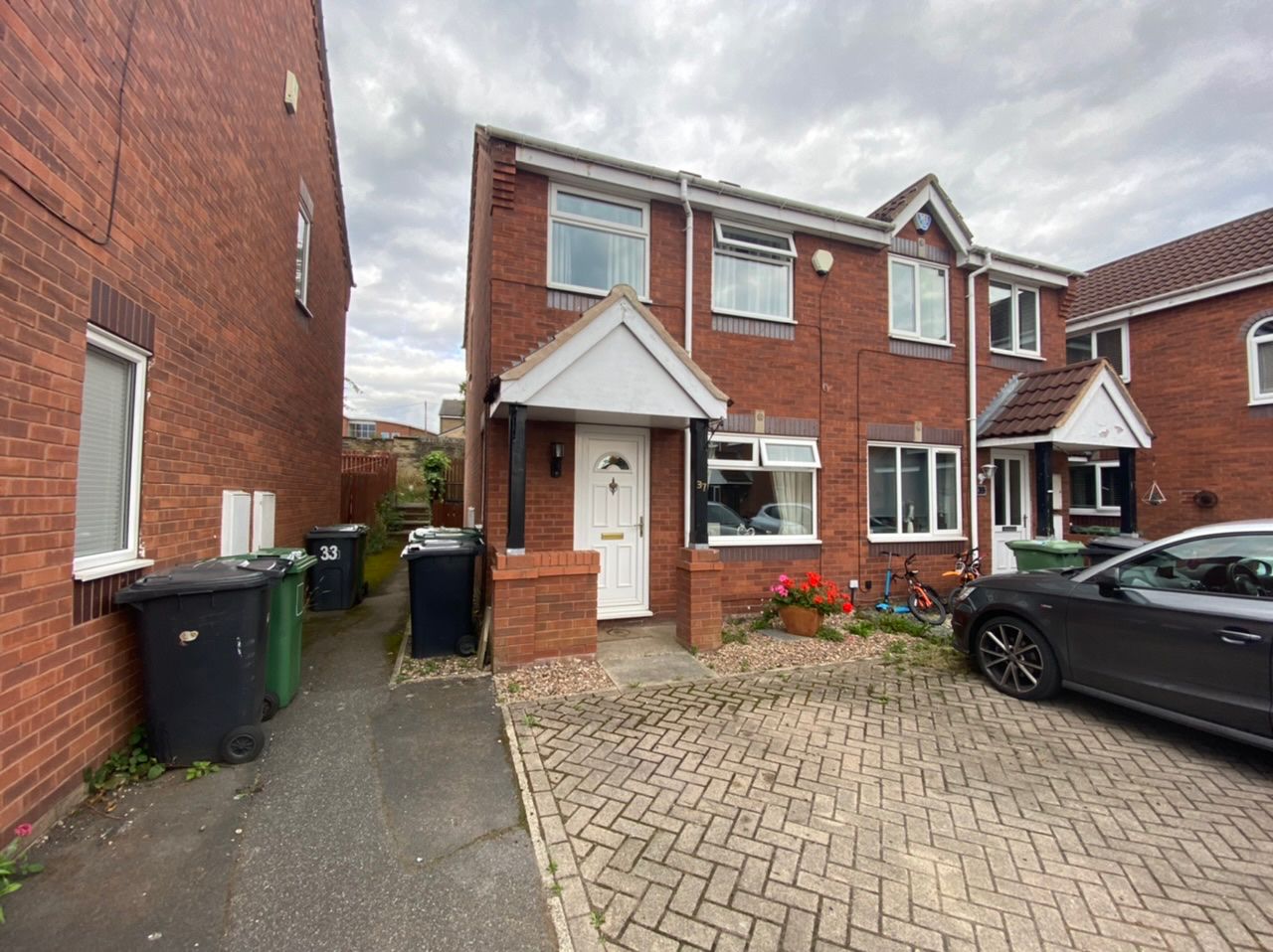 2 bed semidetached house for sale in Barley Croft, Dewsbury Moor