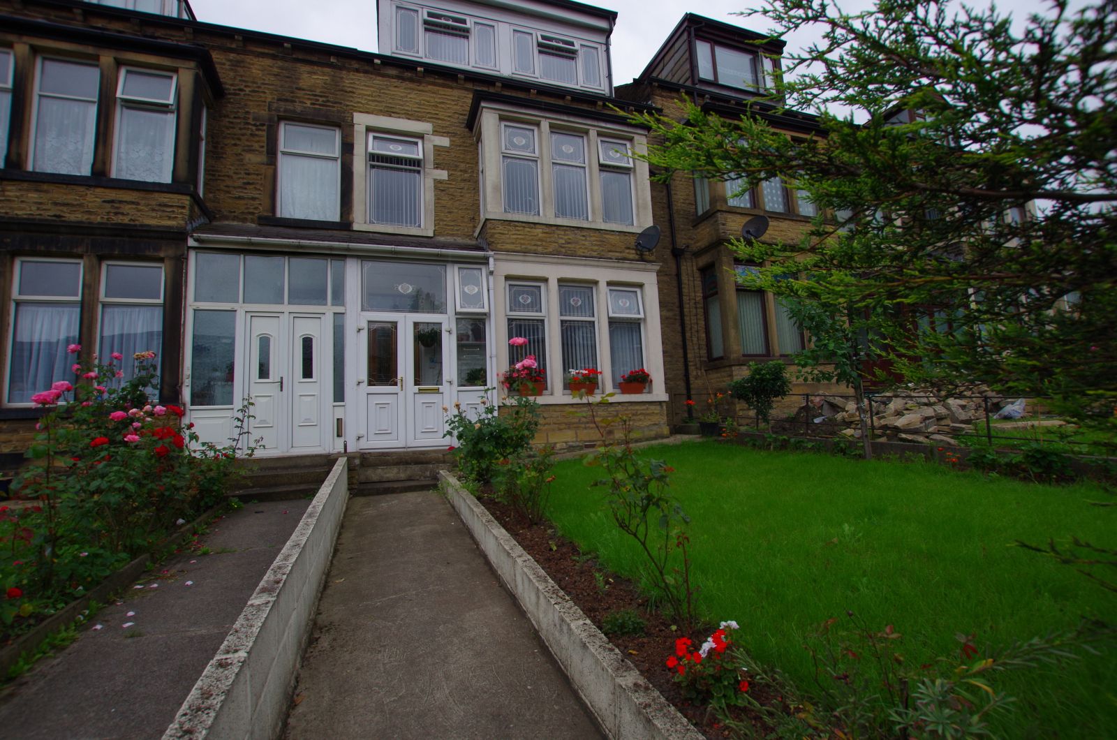5 bed terraced house for sale in Toller Lane, Bradford BD9 Zoopla
