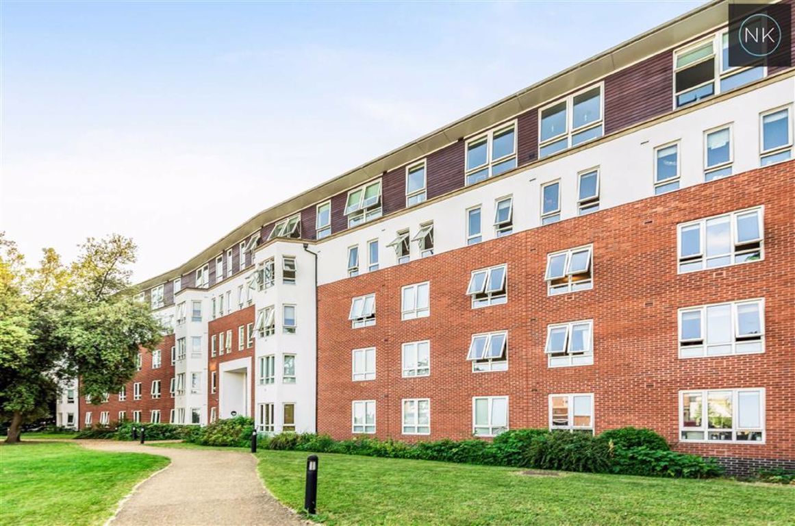 Regency Court, South Woodford, London E18  