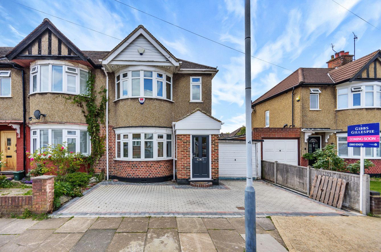 3 bed end terrace house for sale in Dulverton Road, Ruislip Manor, Middlesex HA4 Zoopla