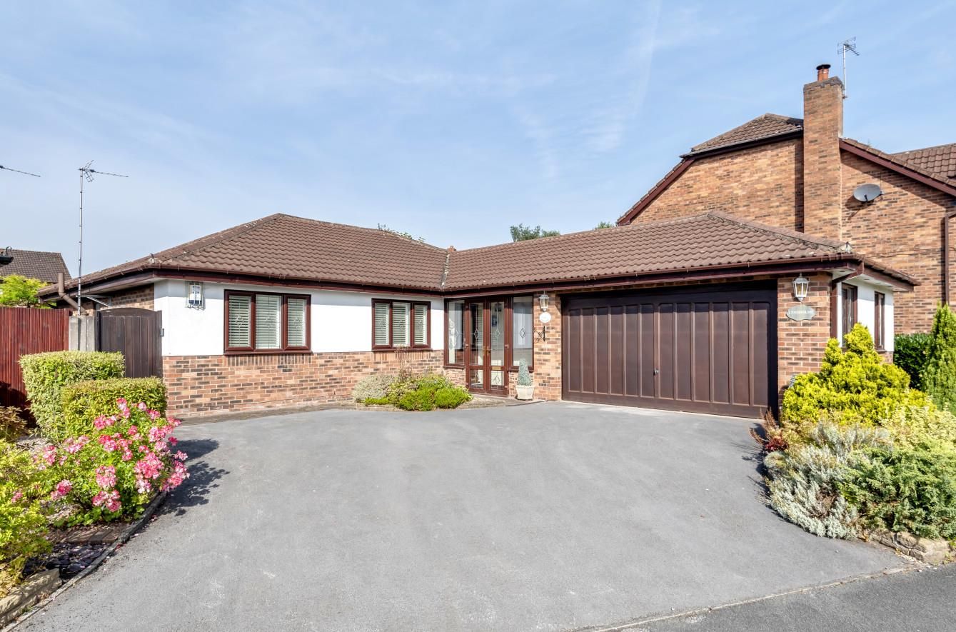 3 bed detached bungalow for sale in Eden Vale, Worsley, Manchester