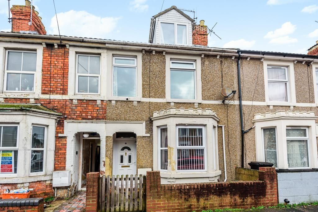 4 bed terraced house for sale in Beatrice Street, Swindon SN2 Zoopla