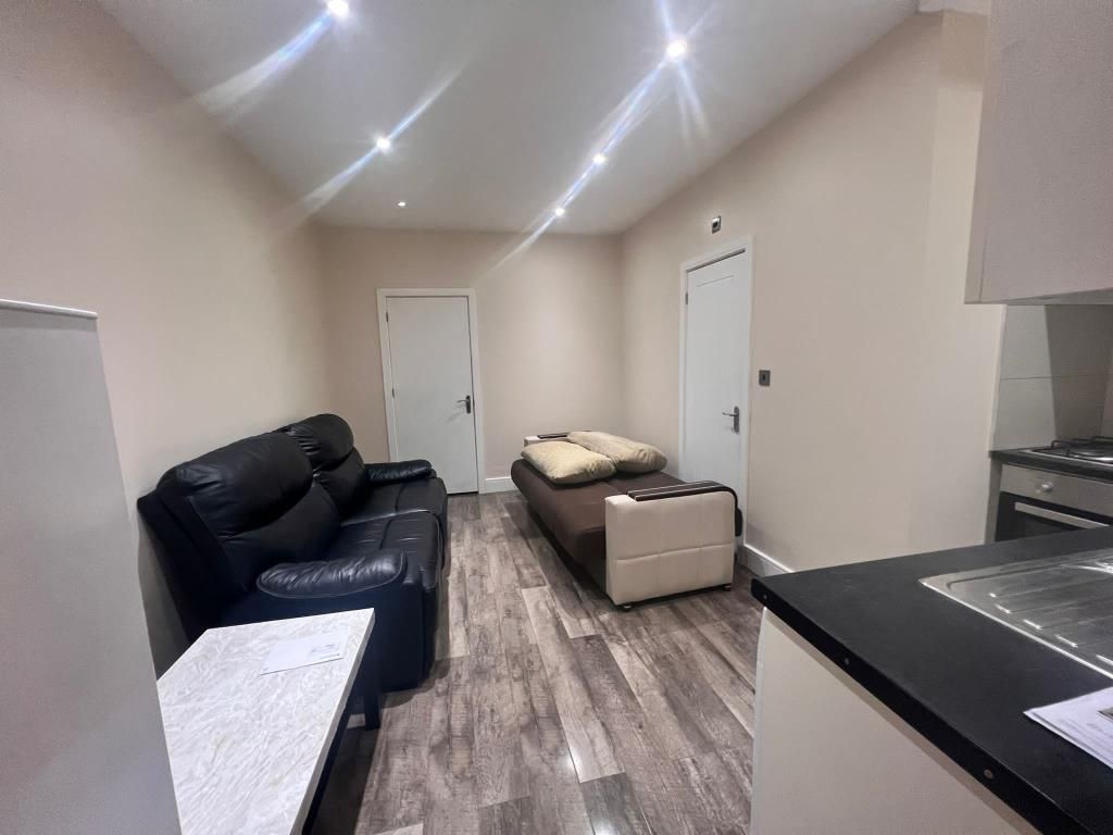 1 bed flat to rent in Slough, Berkshire SL1 Zoopla
