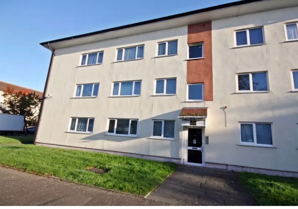 2 bed flat to rent in 154 Byron Way, Northolt UB5 Zoopla