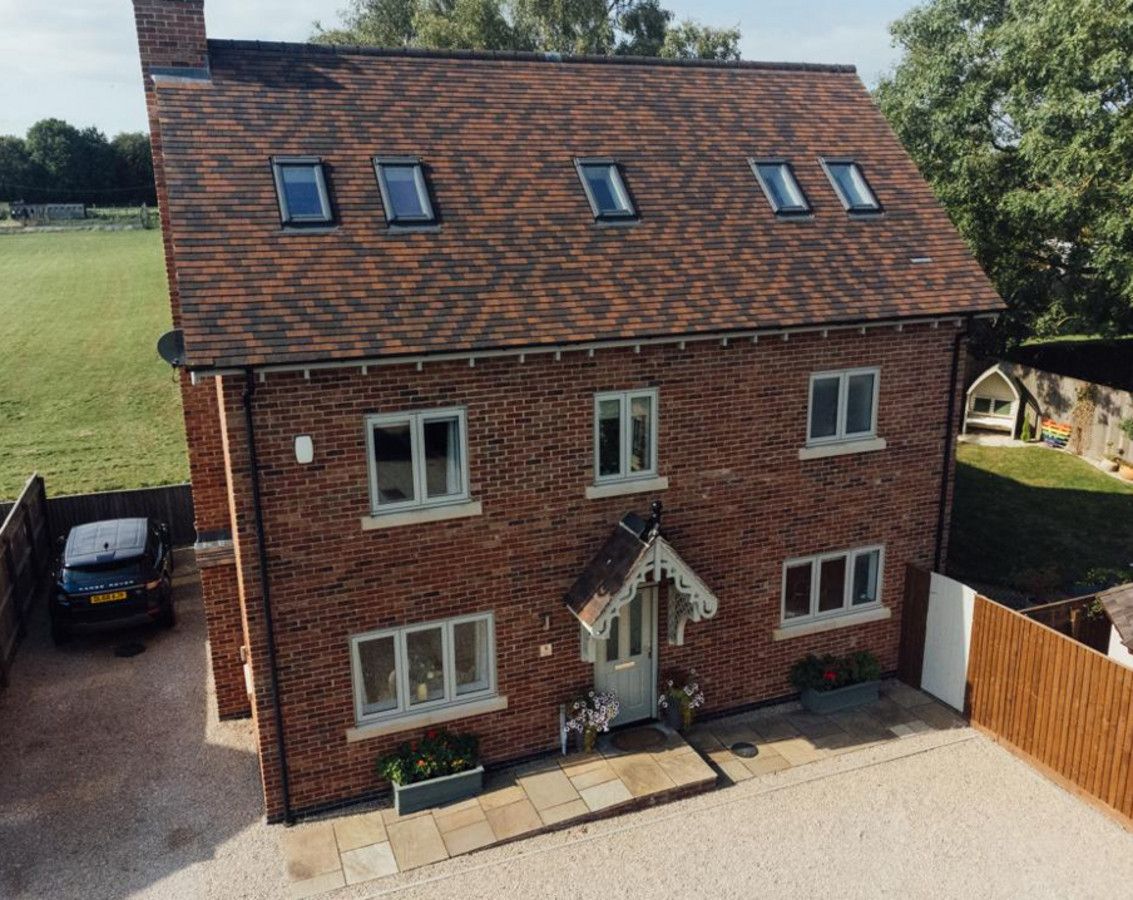 6 bed detached house for sale in Whitelands Close, Aston On Trent DE72