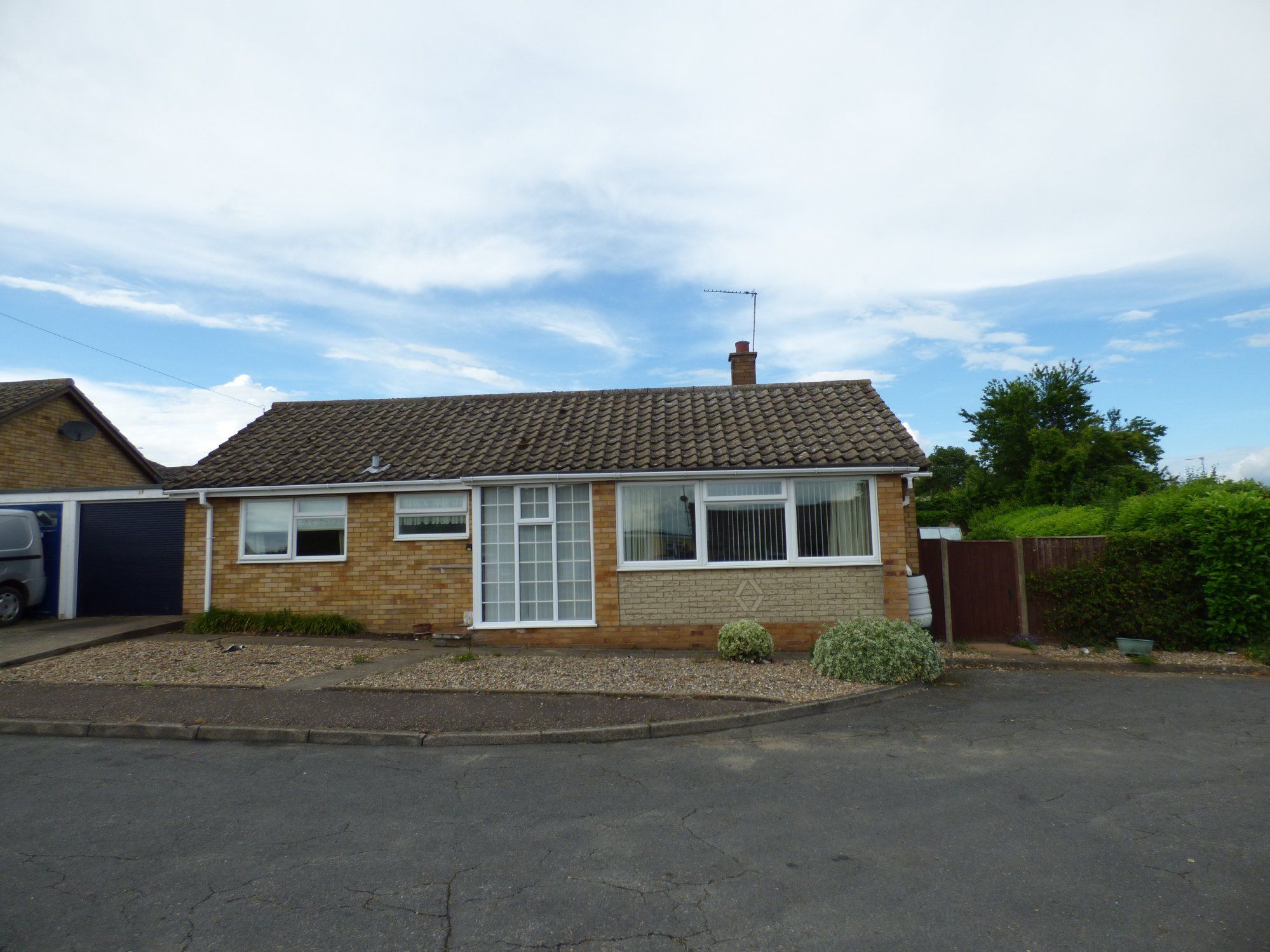 3 bed detached bungalow to rent in Green Lane, Hales, Norwich NR14 Zoopla