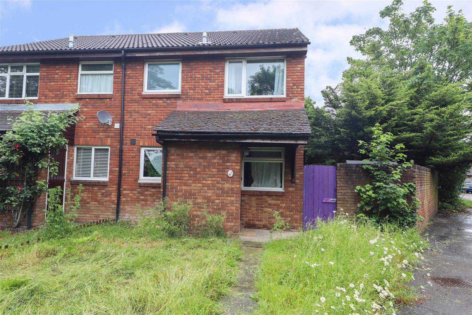 Wooburn Close, Hillingdon UB8  