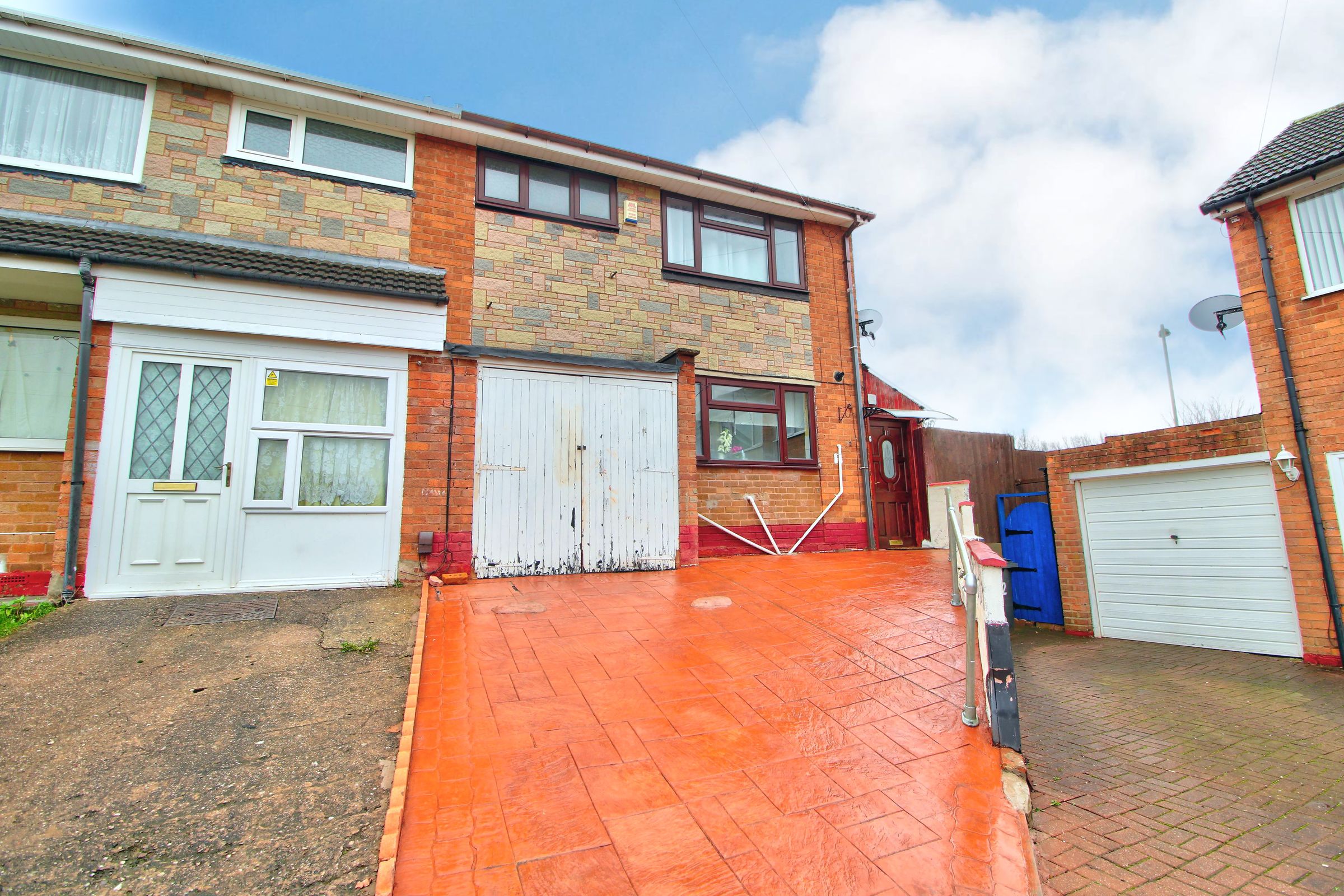 Appletree Grove, Wolverhampton WV6  