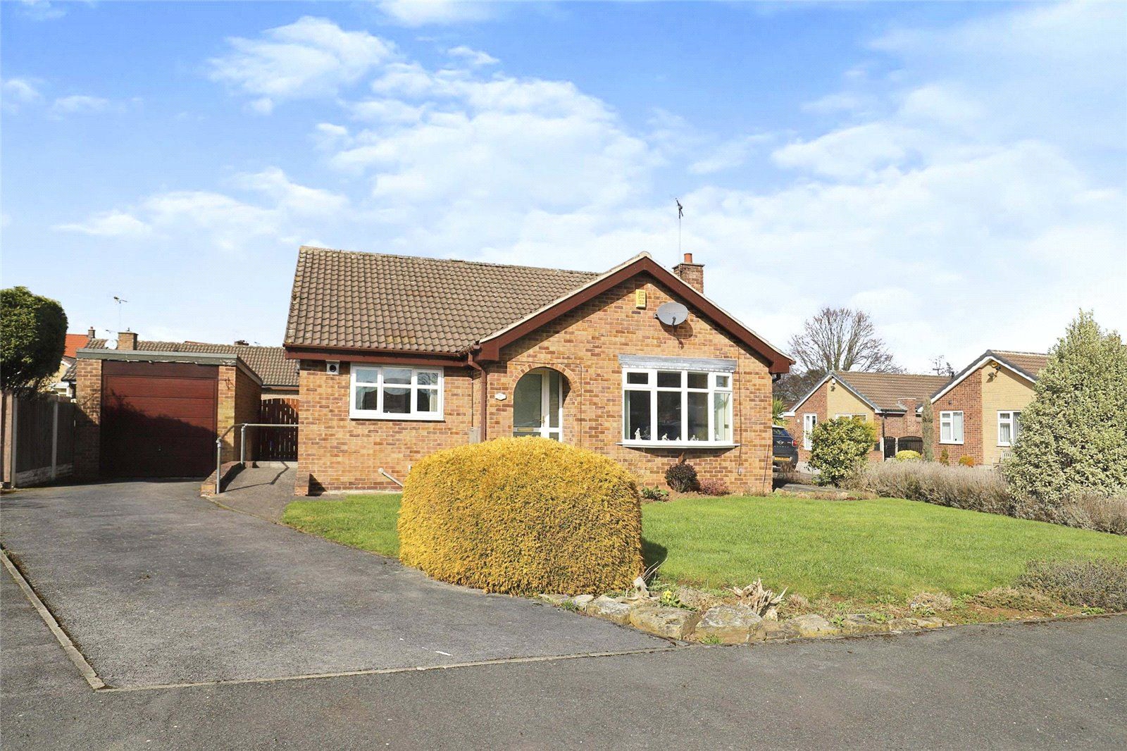 3 bed bungalow for sale in Cartmel Walk, Dinnington, Sheffield, South