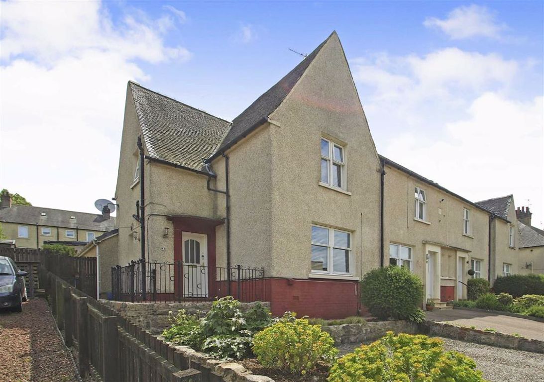 3 bed end terrace house for sale in Thornton Avenue, Bonnybridge