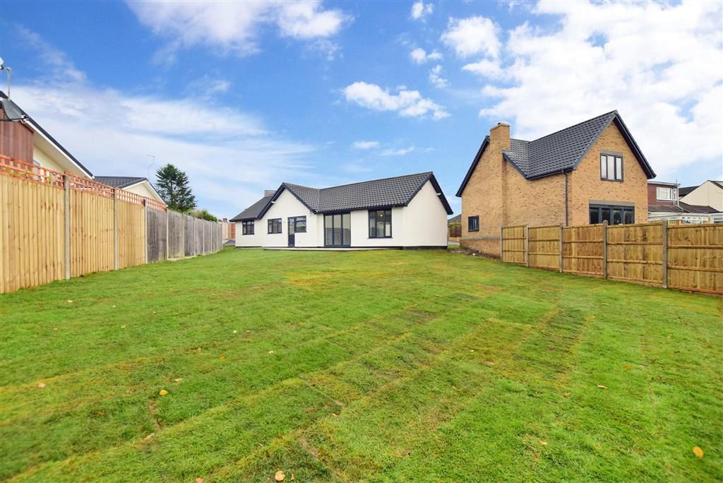 New home, 3 bed detached bungalow for sale in Kingsingfield Road, The