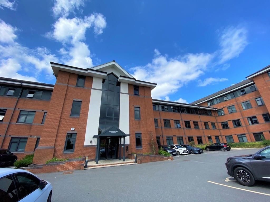 1 bed flat to rent in 1Bed Apartment Greenleigh Court, Pudsey, Leeds