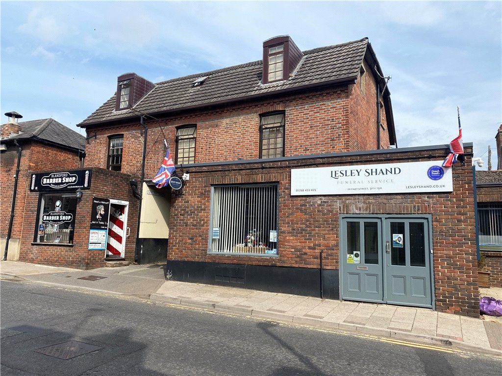 2 bed flat to rent in East Street, Blandford Forum, Dorset DT11 Zoopla