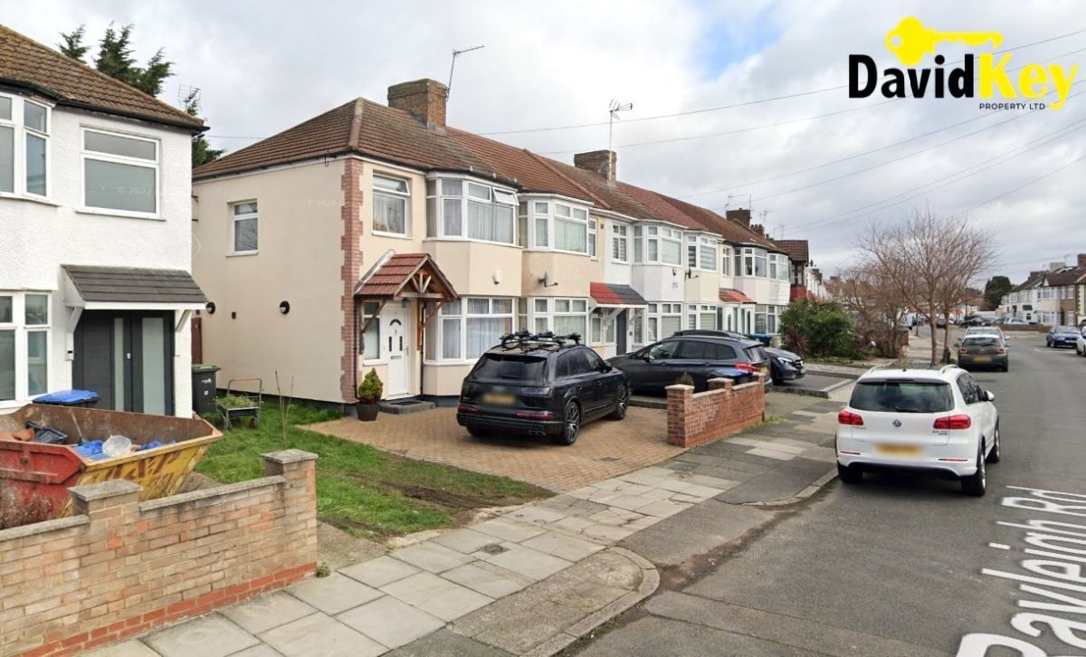 3 bed end terrace house to rent in Rayleigh Road, London N13 Zoopla