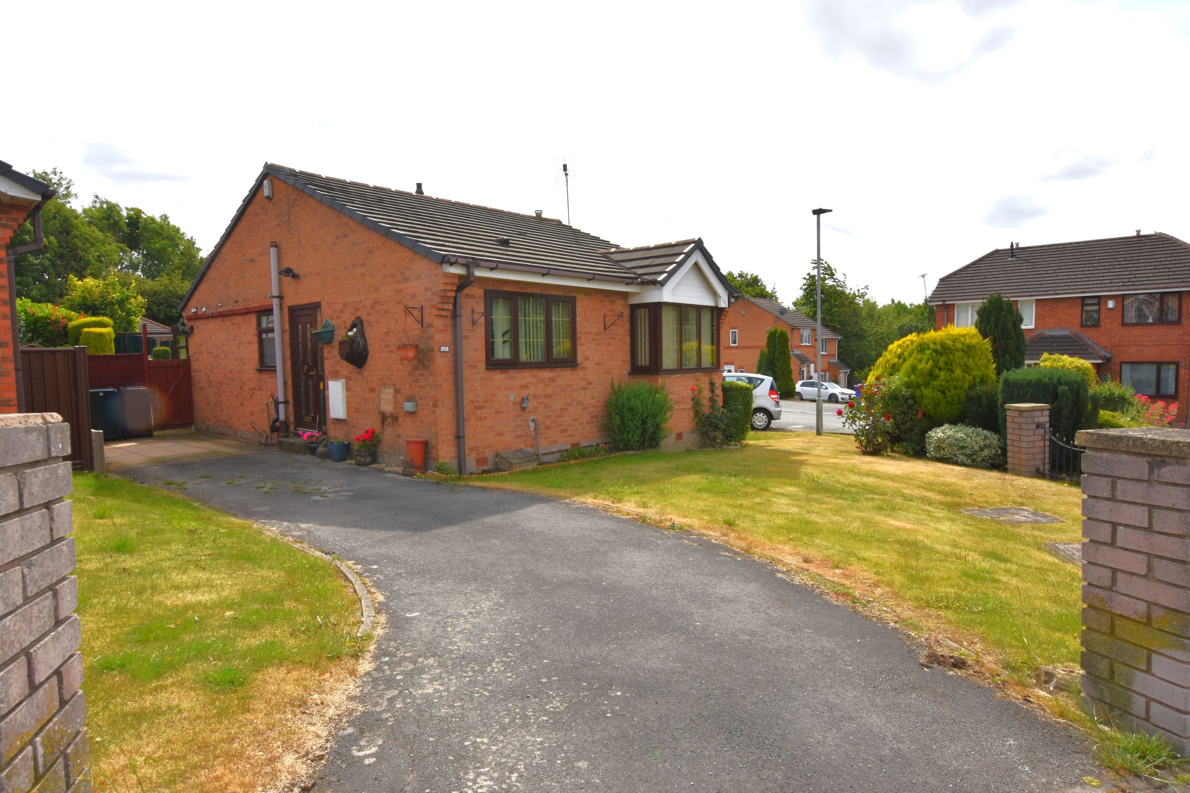 2 bed bungalow for sale in Wareham Grove, Dodworth, Barnsley S75 Zoopla