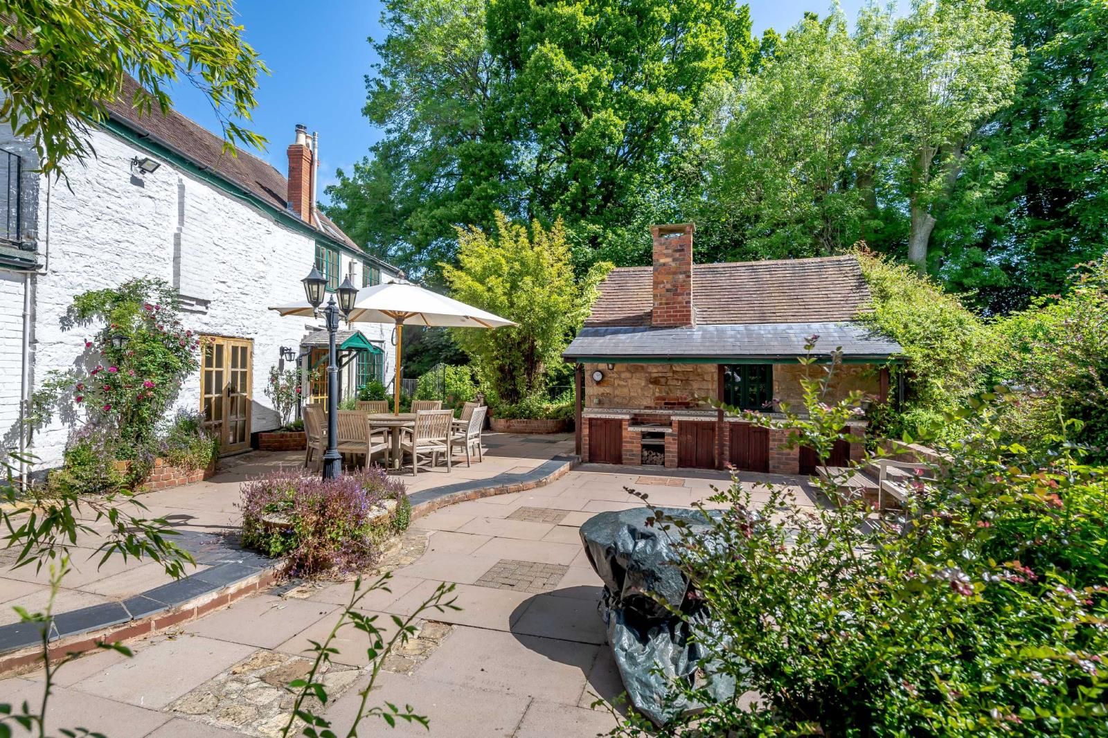 6 bed detached house for sale in Malswick, Newent, Gloucestershire GL18