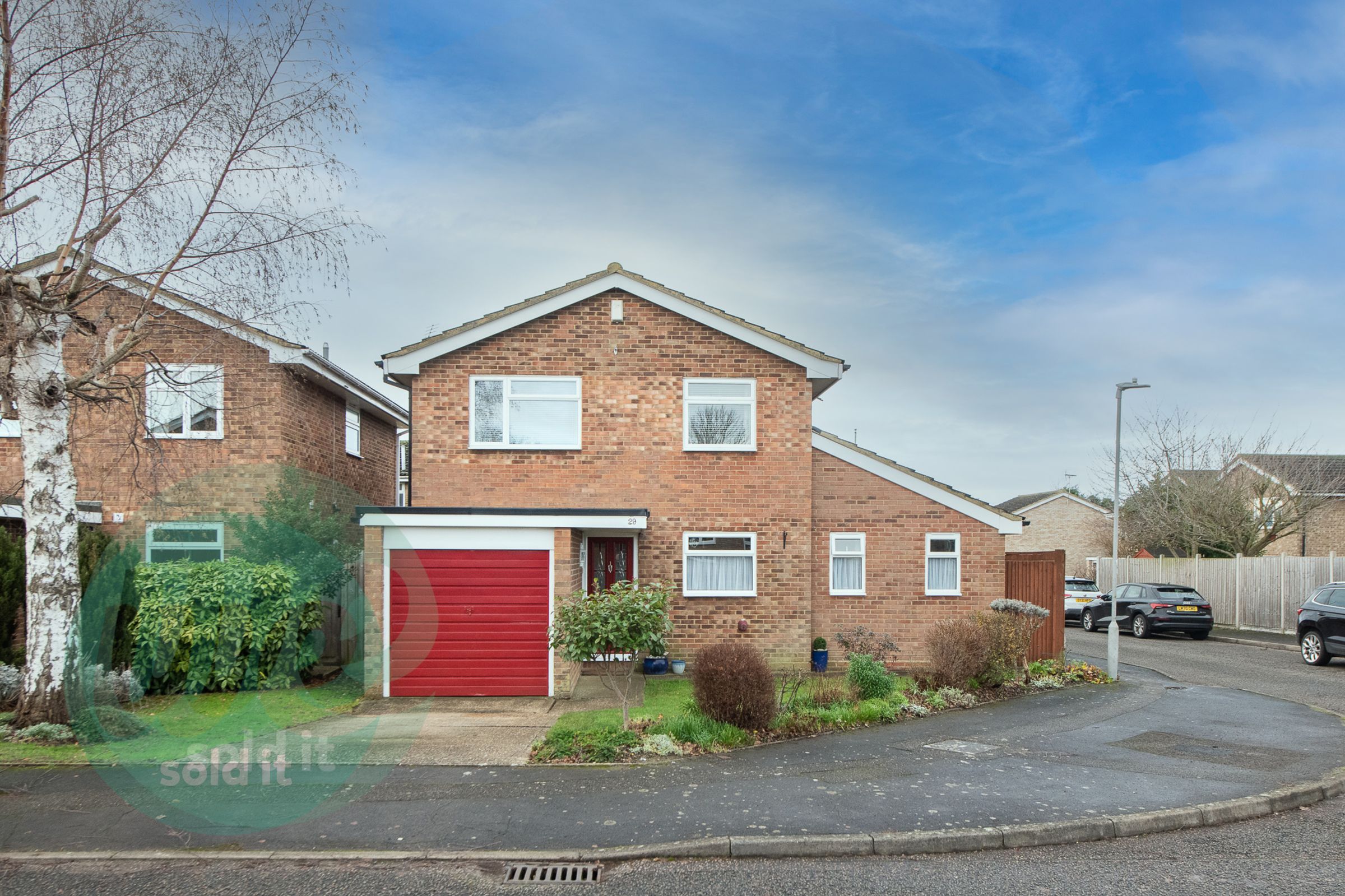4 bed detached house for sale in Mellstock Road, Aylesbury HP21 Zoopla