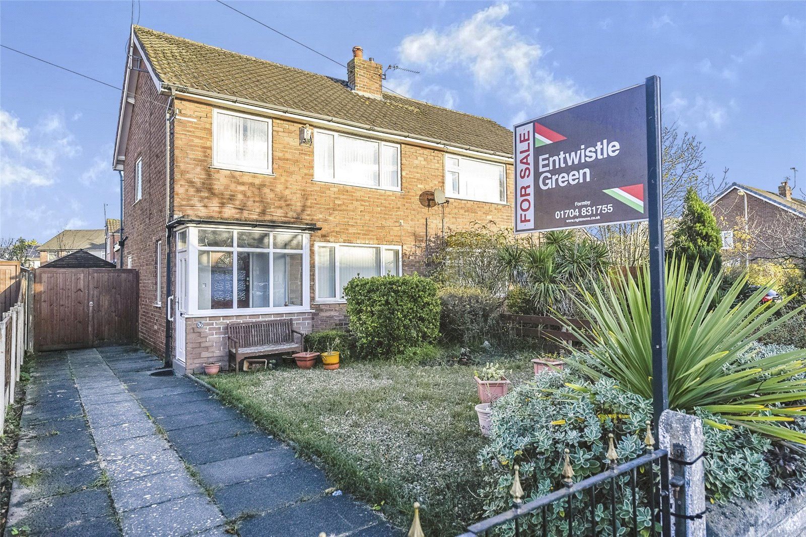 3 bed semidetached house for sale in Kent Road, Formby, Liverpool