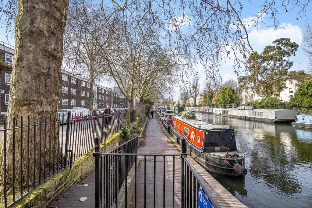 Lapworth Court, Little Venice W2  