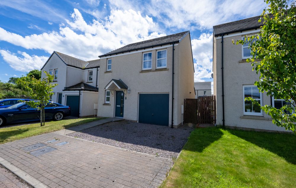 3 bed detached house for sale in Newlands Lane North, Cove, Aberdeen