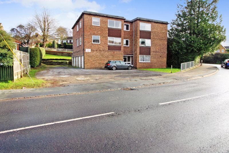 2 bed flat for sale in Western Dene, Hazlemere, High HP15 Zoopla