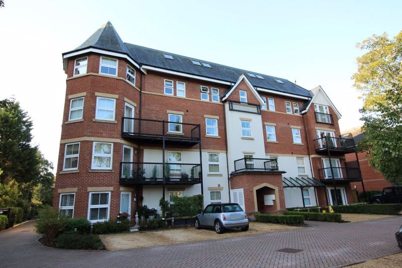 2 bed flat for sale in Poole Road, Westbourne, Bournemouth BH4 Zoopla