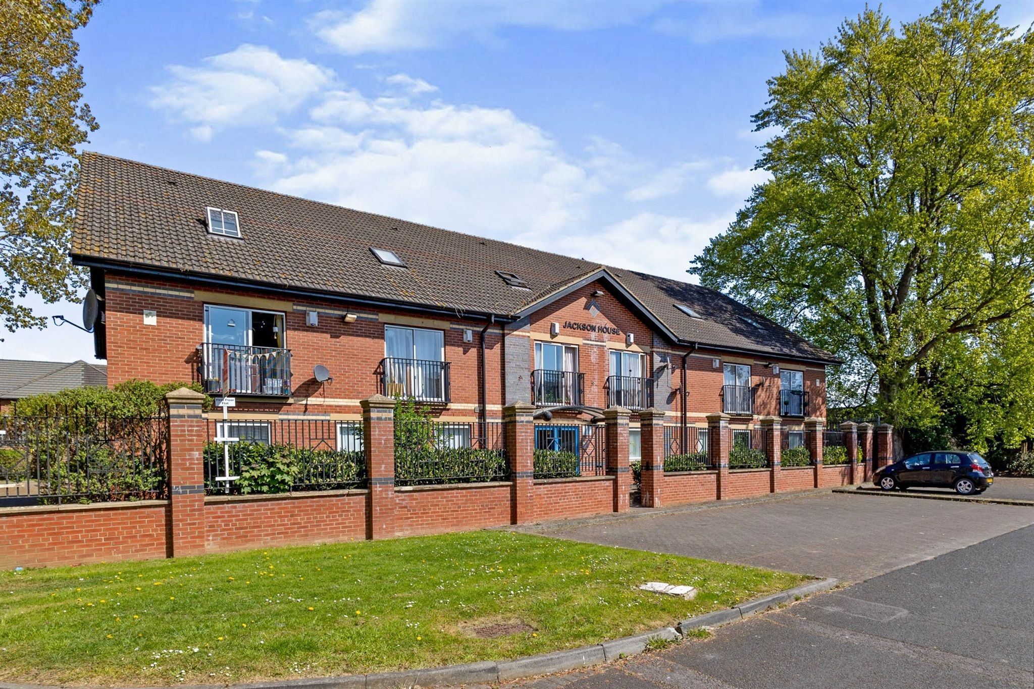 2 bed flat for sale in Aspen Drive, Middlesbrough TS5 Zoopla