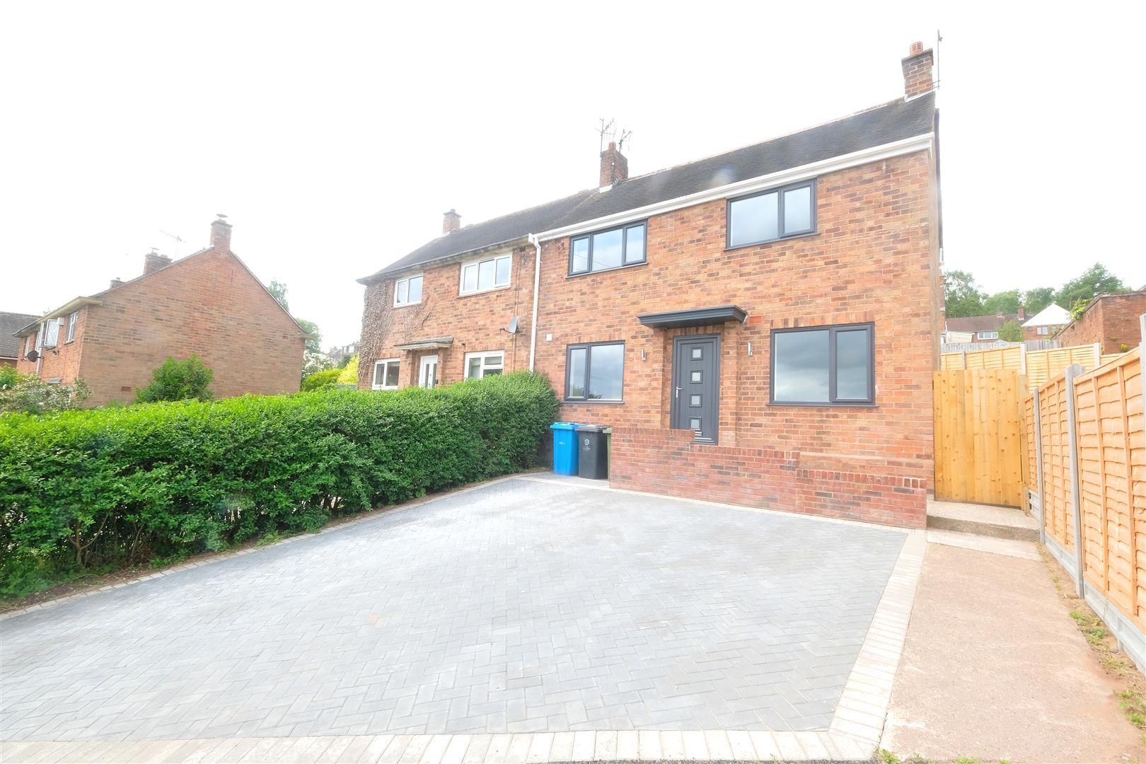 3 bed semidetached house to rent in Huntsmans Drive, Kinver DY7 Zoopla