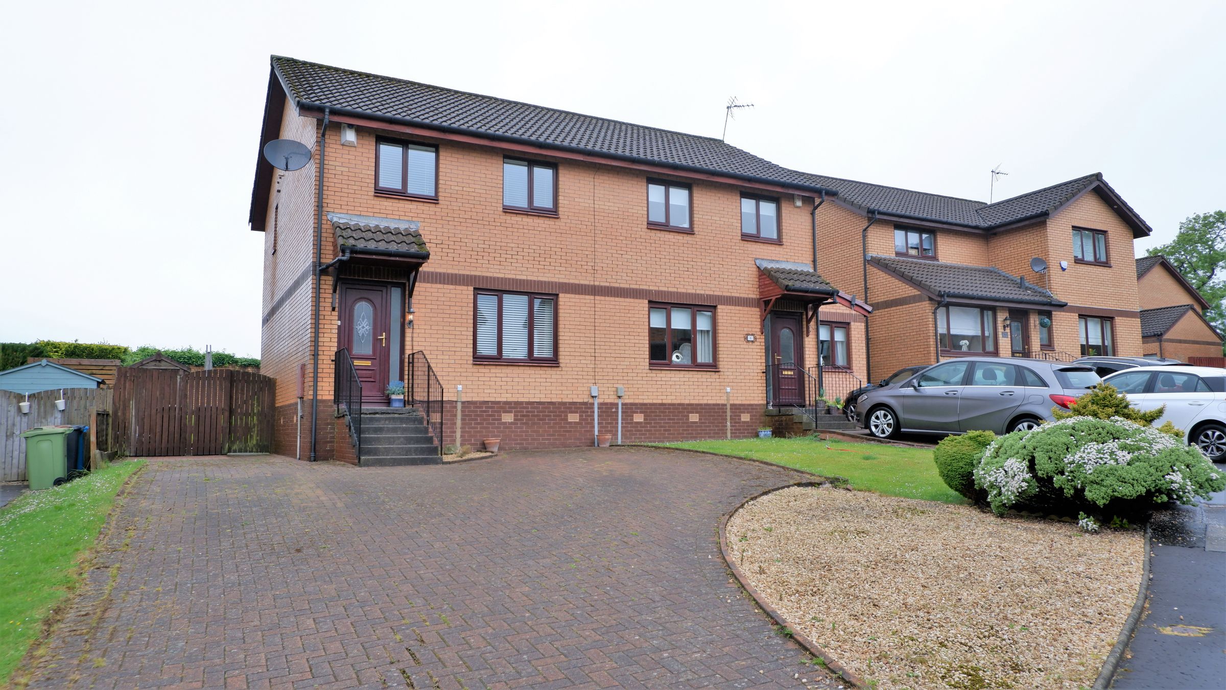 3 bed semidetached house for sale in Grahamston Park, Barrhead G78 Zoopla