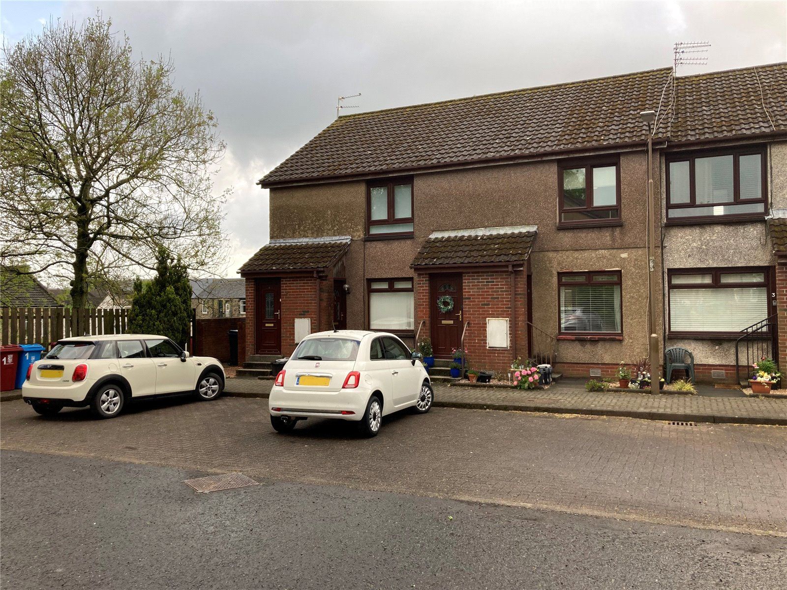 1 bed flat for sale in Lochpark Place, Denny FK6 Zoopla