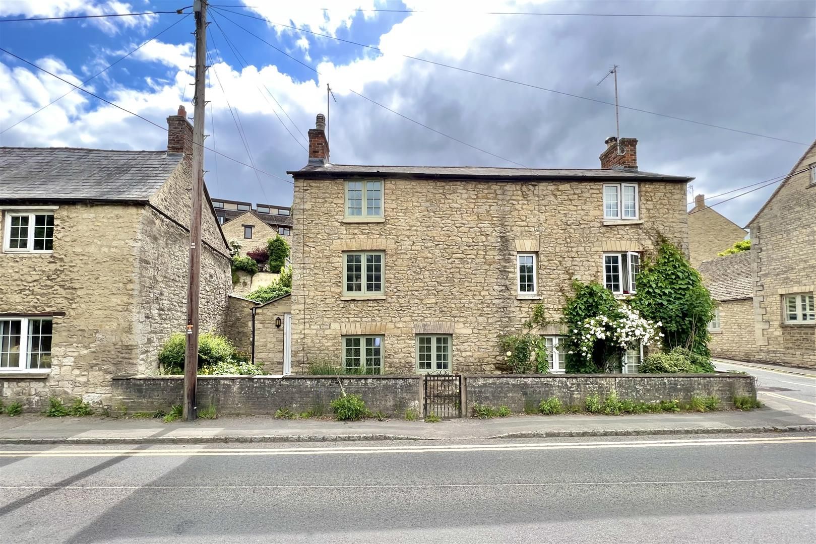 2 bed cottage for sale in Park Street, Bladon, Woodstock OX20 Zoopla