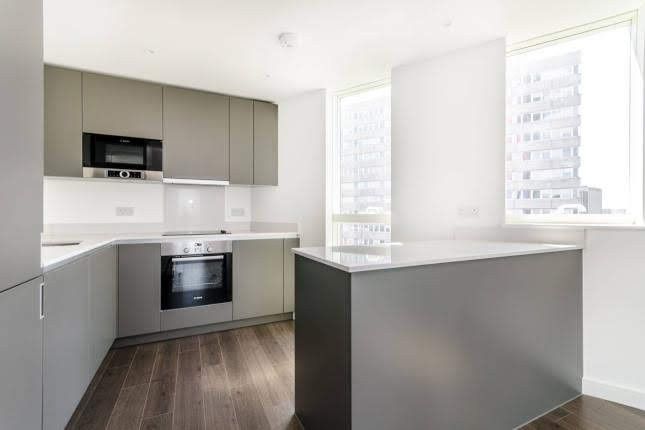 Pinnacle Apartments, 11 Saffron Central Square, Croydon, Surrey CR0  