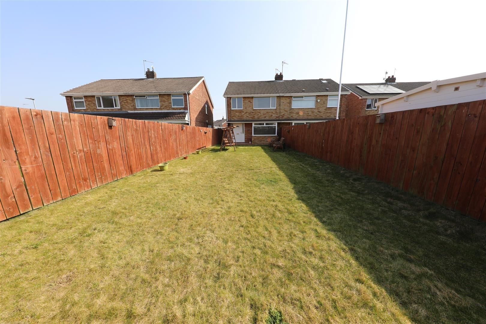 3 bed semidetached house for sale in Coverdale, SuttonOnHull, Hull