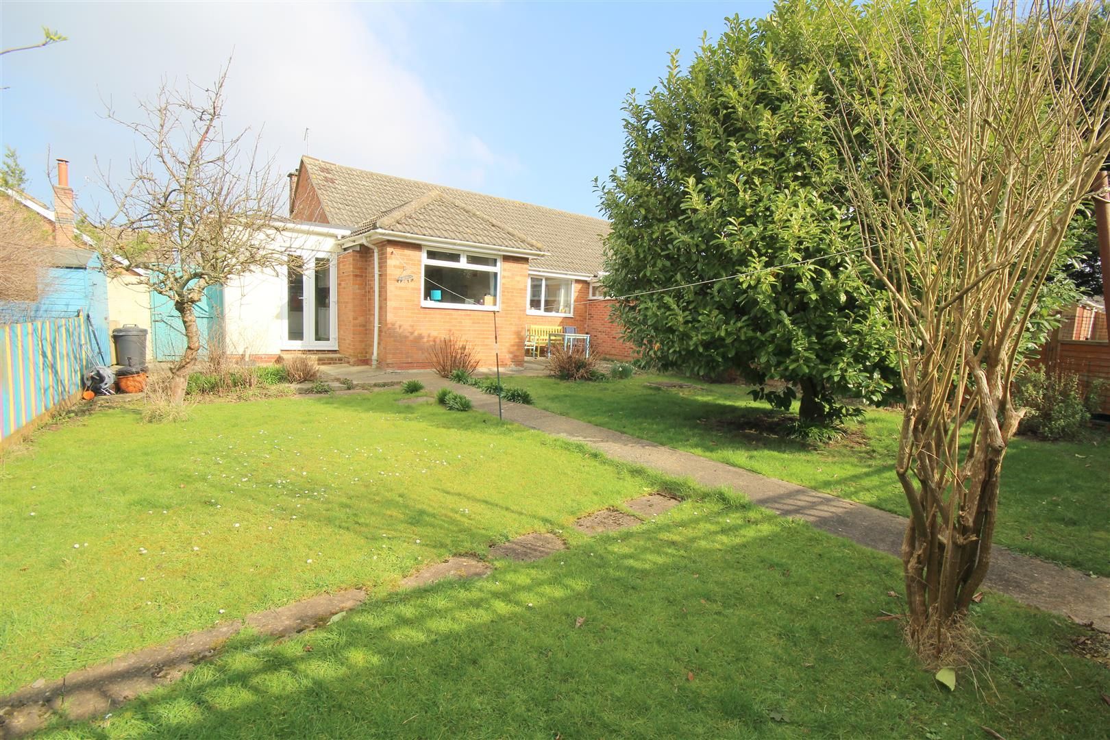 Arundel Close, Lawn, Swindon SN3  