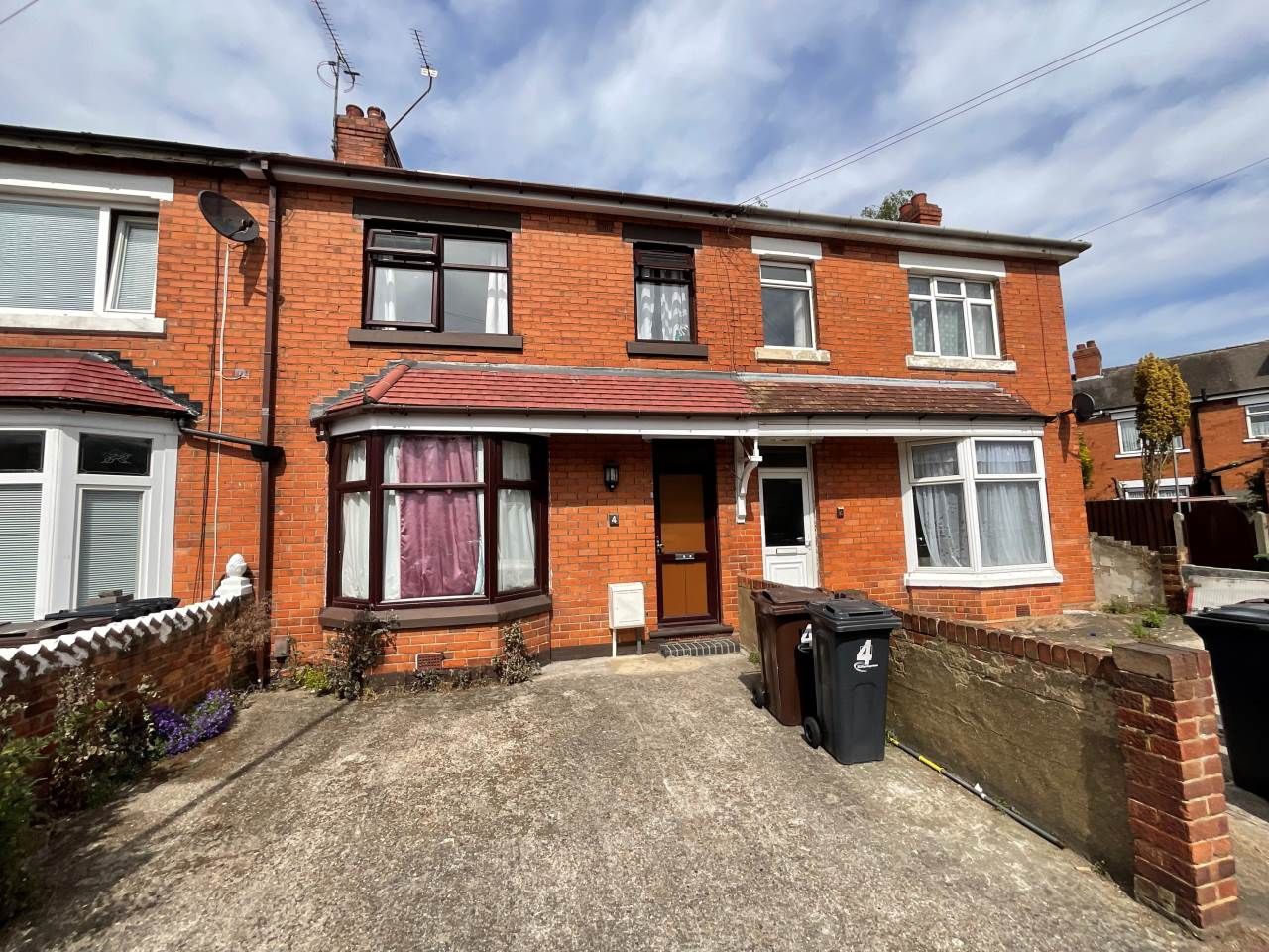 4 bed property to rent in Coniston Avenue, Barking, Essex IG11 Zoopla