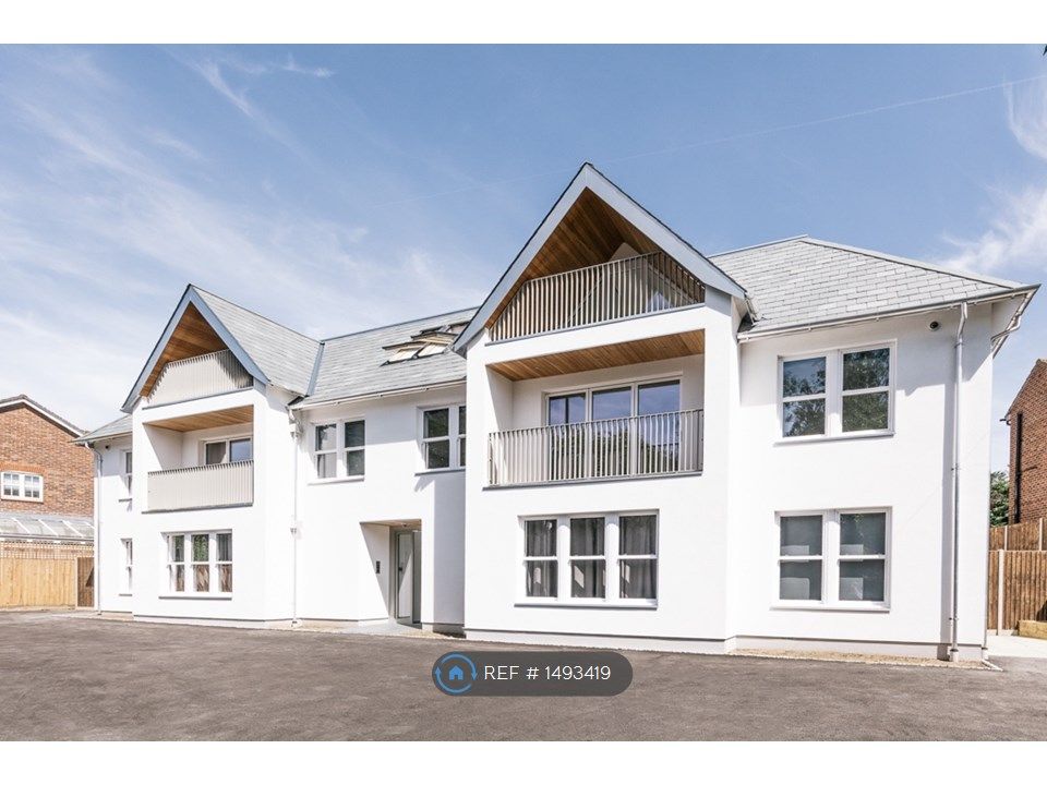 1 bed flat to rent in Farnborough Common, Orpington BR6 Zoopla