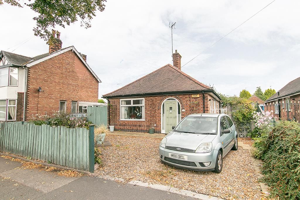 2 bed detached bungalow for sale in Arnot Hill Road, Arnold, Nottingham