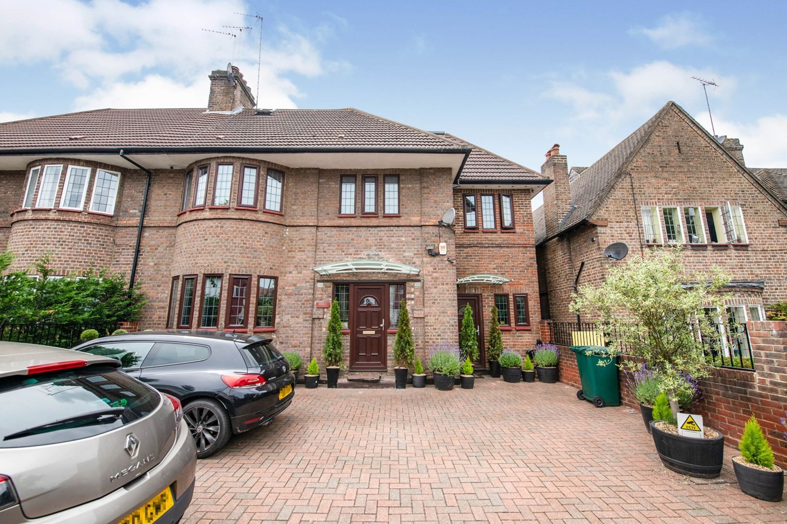 6 bed semidetached house for sale in Finchley Road, London NW11 Zoopla
