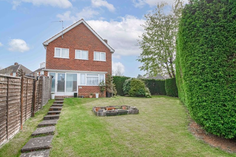 3 bed semidetached house for sale in Mason Road, Redditch B97 Zoopla