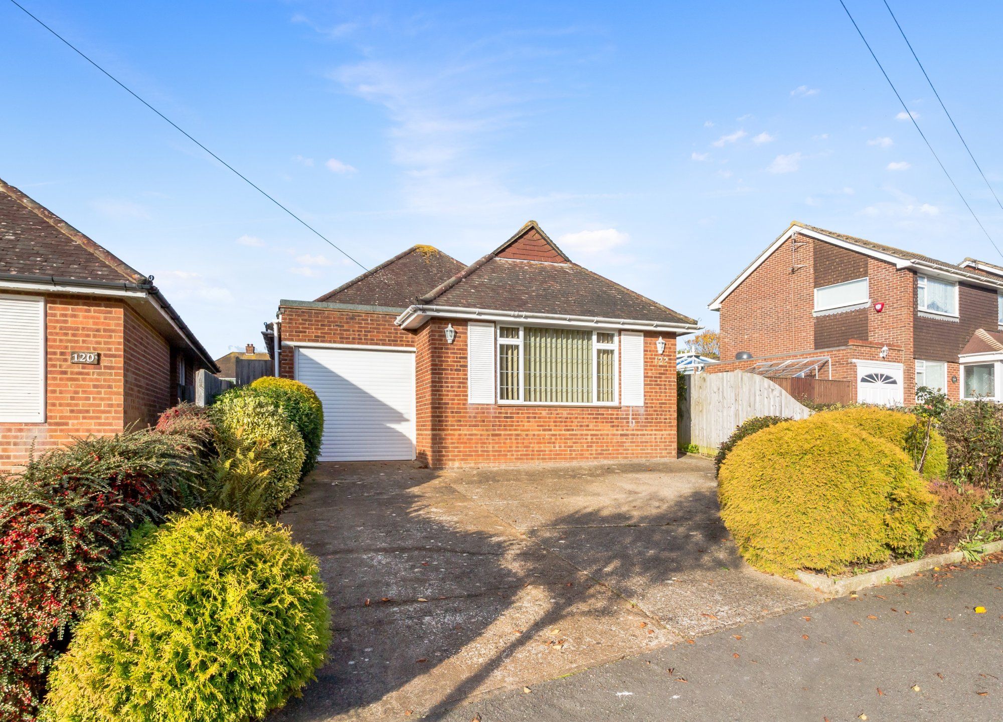 2 bed detached bungalow for sale in Woodland Avenue, Hove BN3 Zoopla