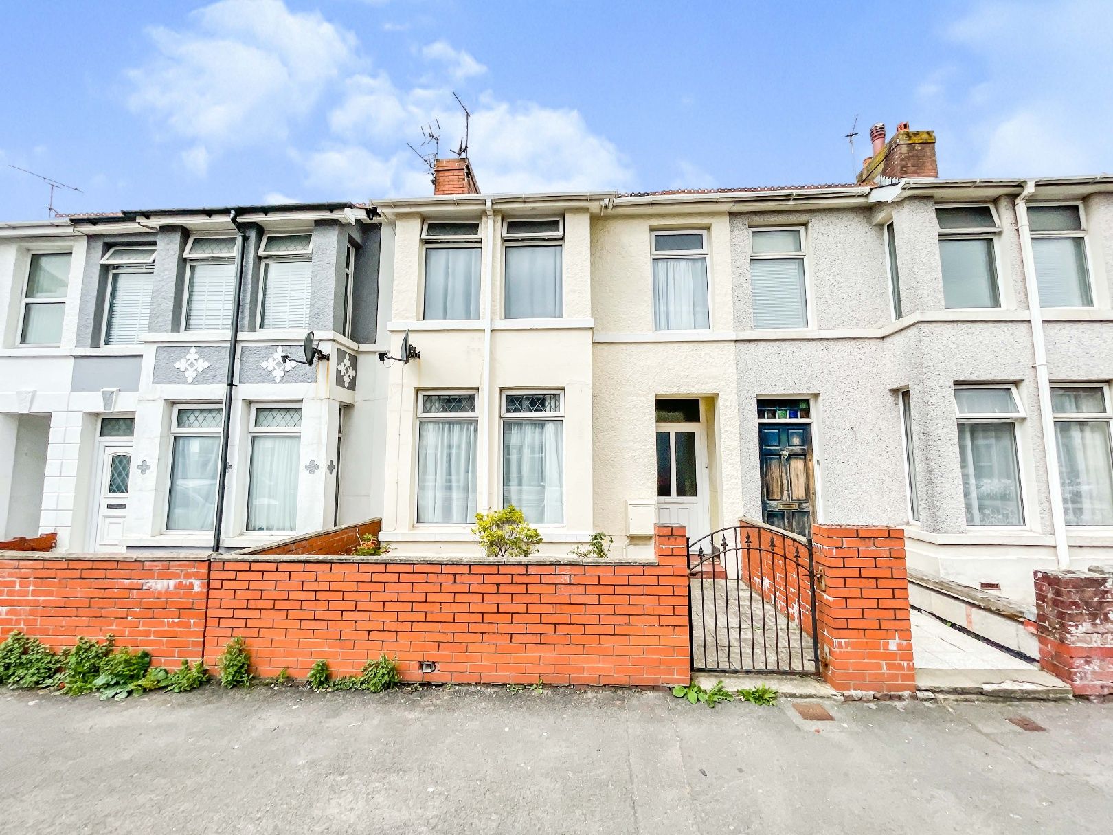 4 bed terraced house for sale in Suffolk Place, Porthcawl CF36 Zoopla