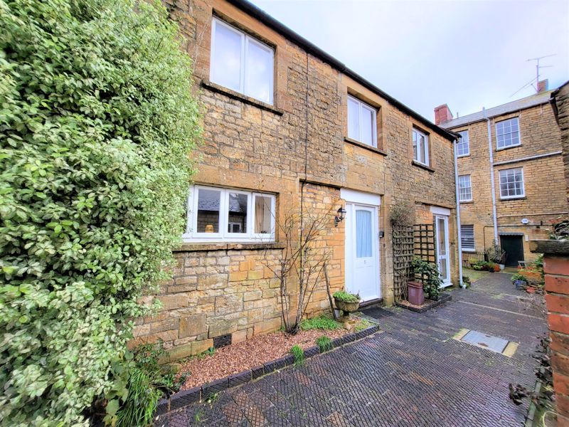 1 bed cottage to rent in Market Square, Crewkerne TA18 Zoopla