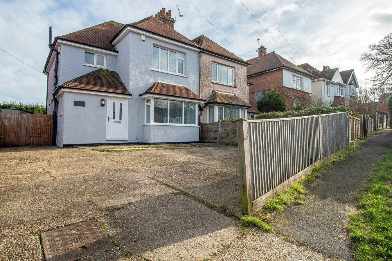 3 bed semidetached house for sale in Holliers Hill, Bexhill On Sea