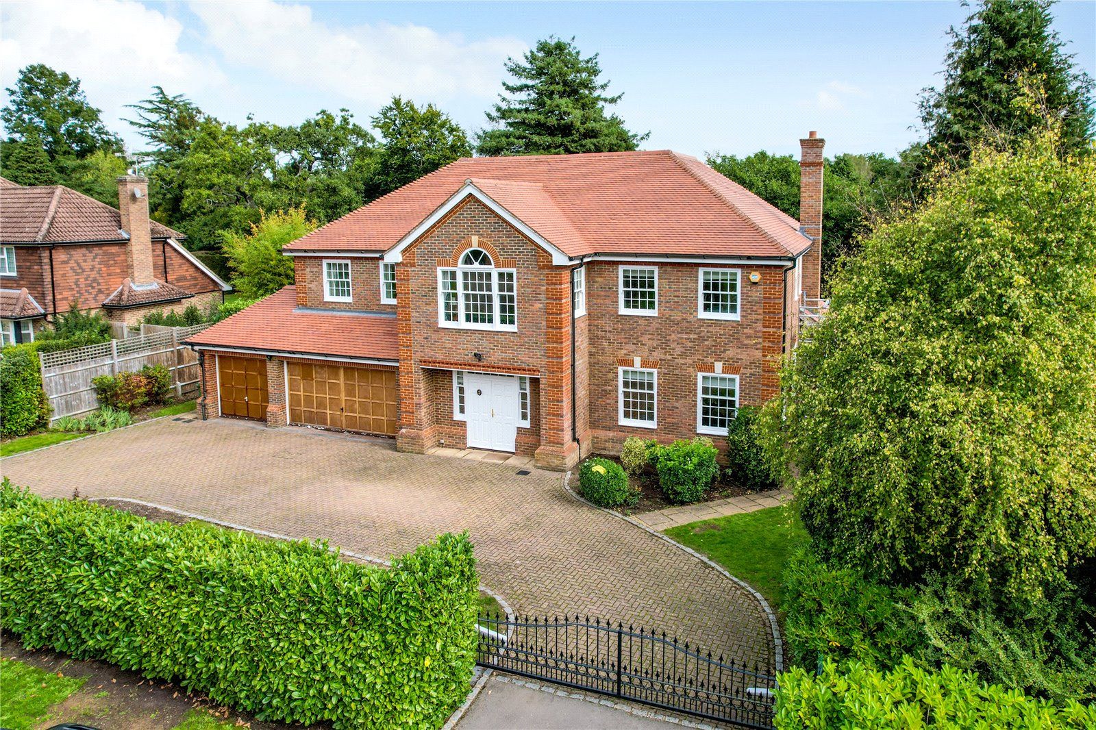 5 bed detached house for sale in Onslow Road, Burwood Park, WaltonOn