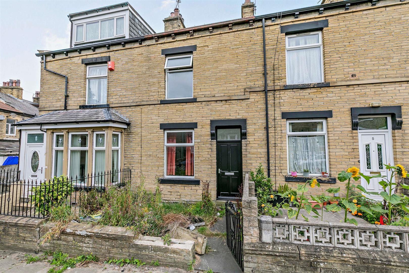 3 bed terraced house for sale in Hartington Terrace, Great Horton, Bradford BD7 Zoopla