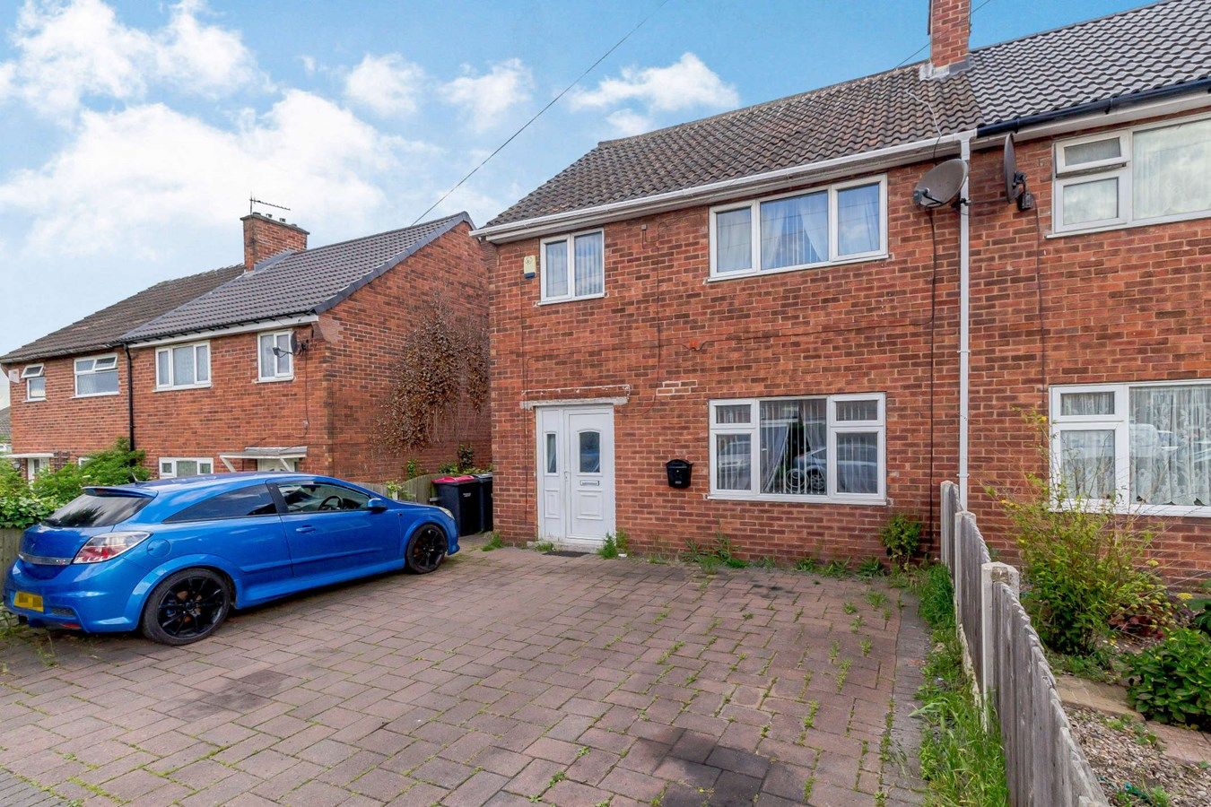 3 bed semidetached house for sale in Rosedale Road, Aston, Sheffield