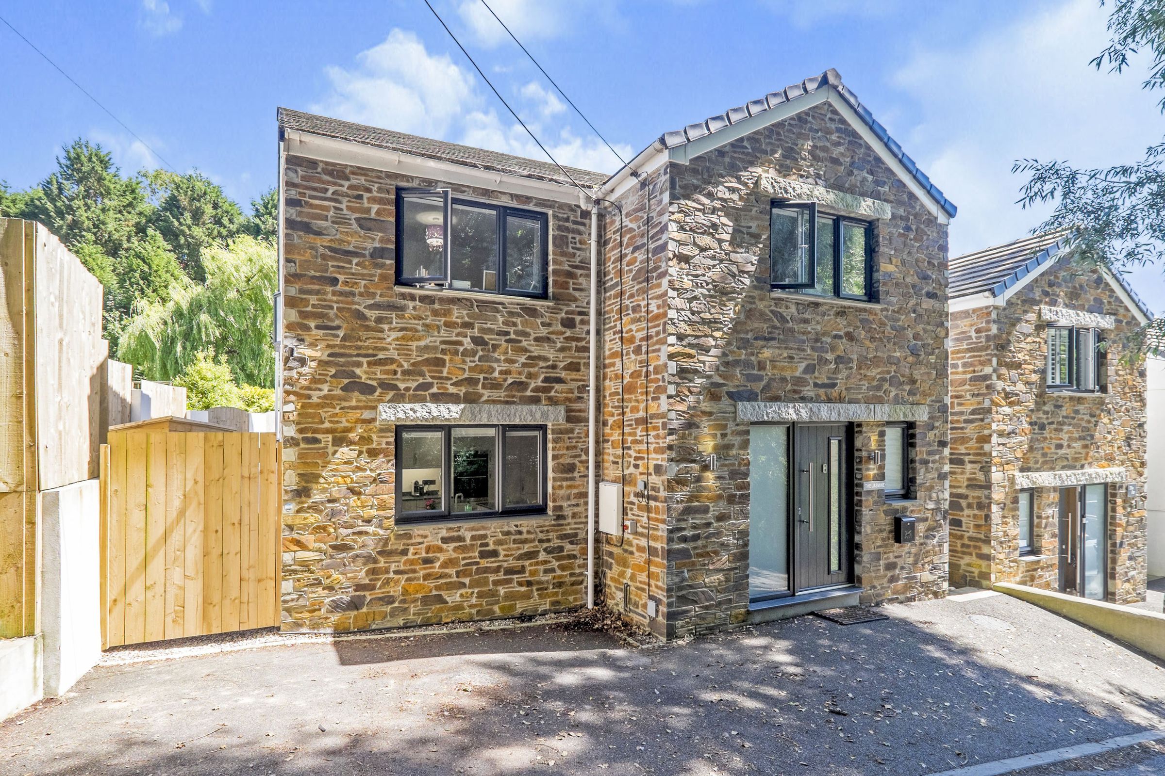 4 bed detached house for sale in Trenant Vale, Wadebridge, Cornwall