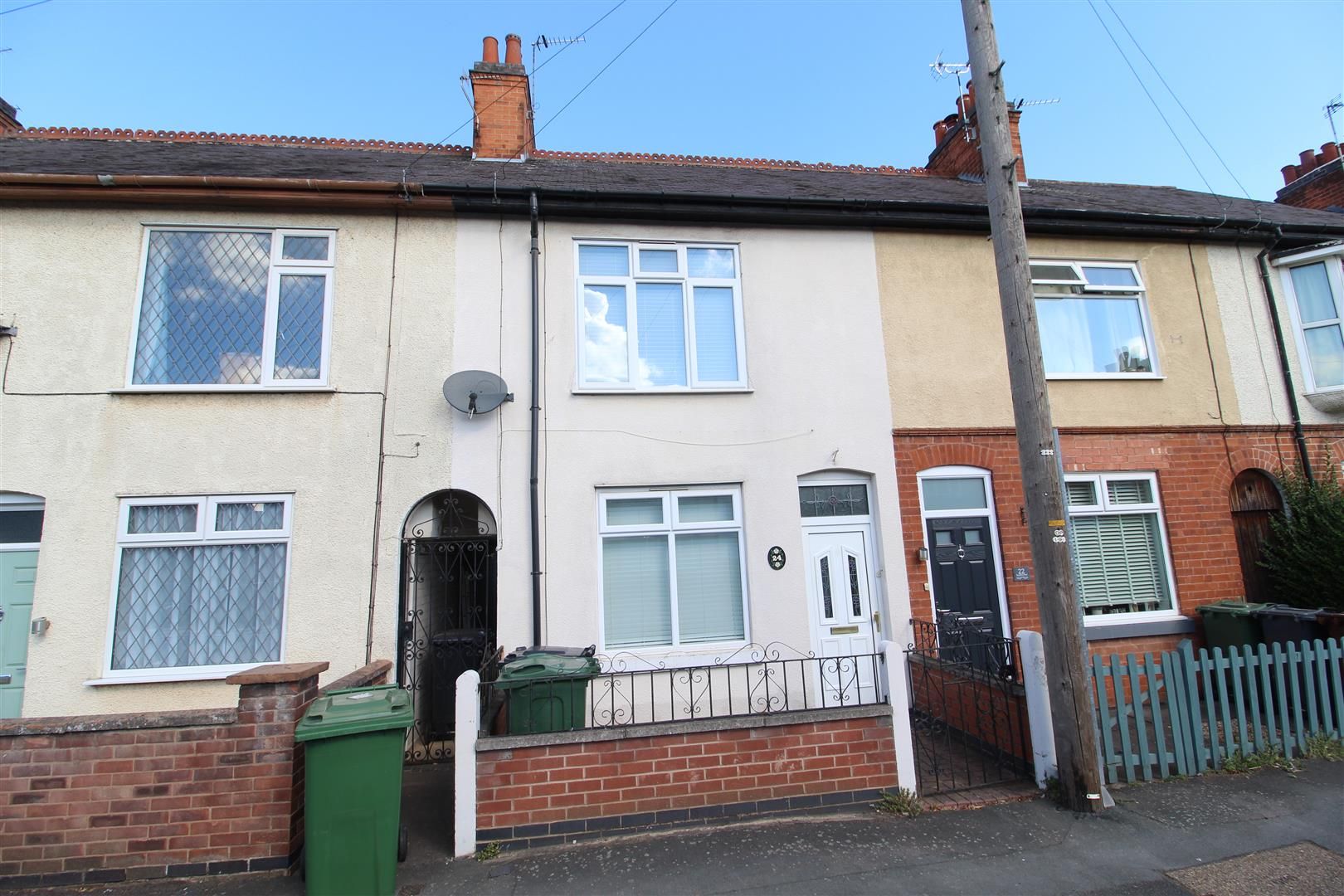2 bed terraced house to rent in Boundary Road, Mountsorrel